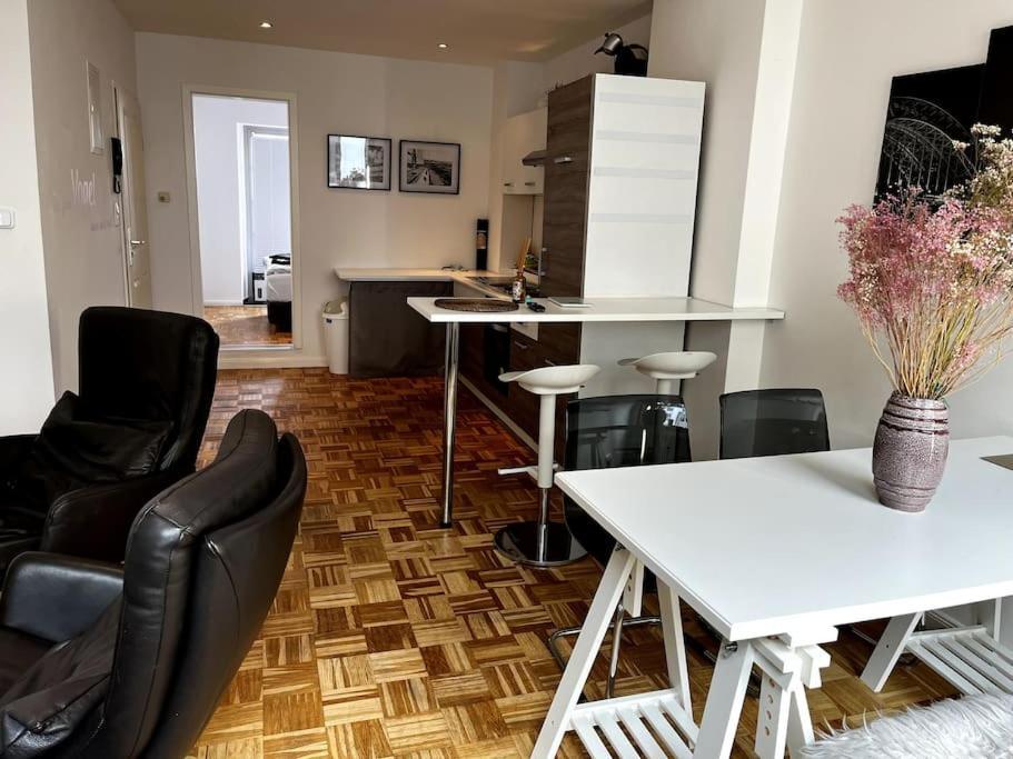 Exklusive Wohnung Mitten Im Schoensten Viertel Бремен Екстер'єр фото